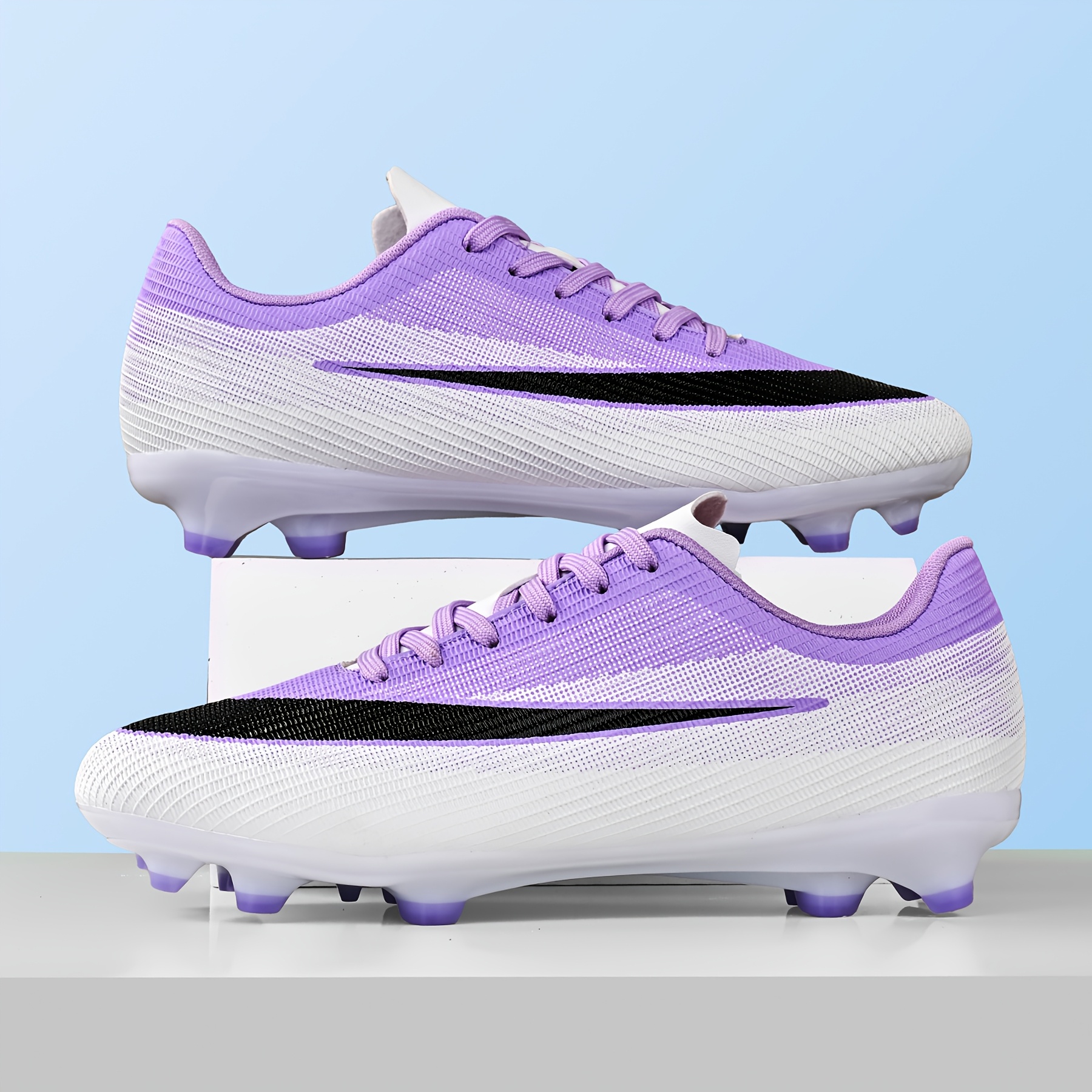 Chaussures basses de football à mention AG/FG